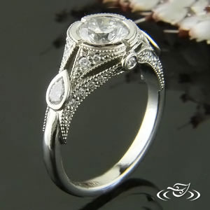 Antique Style Split Bezel Ring